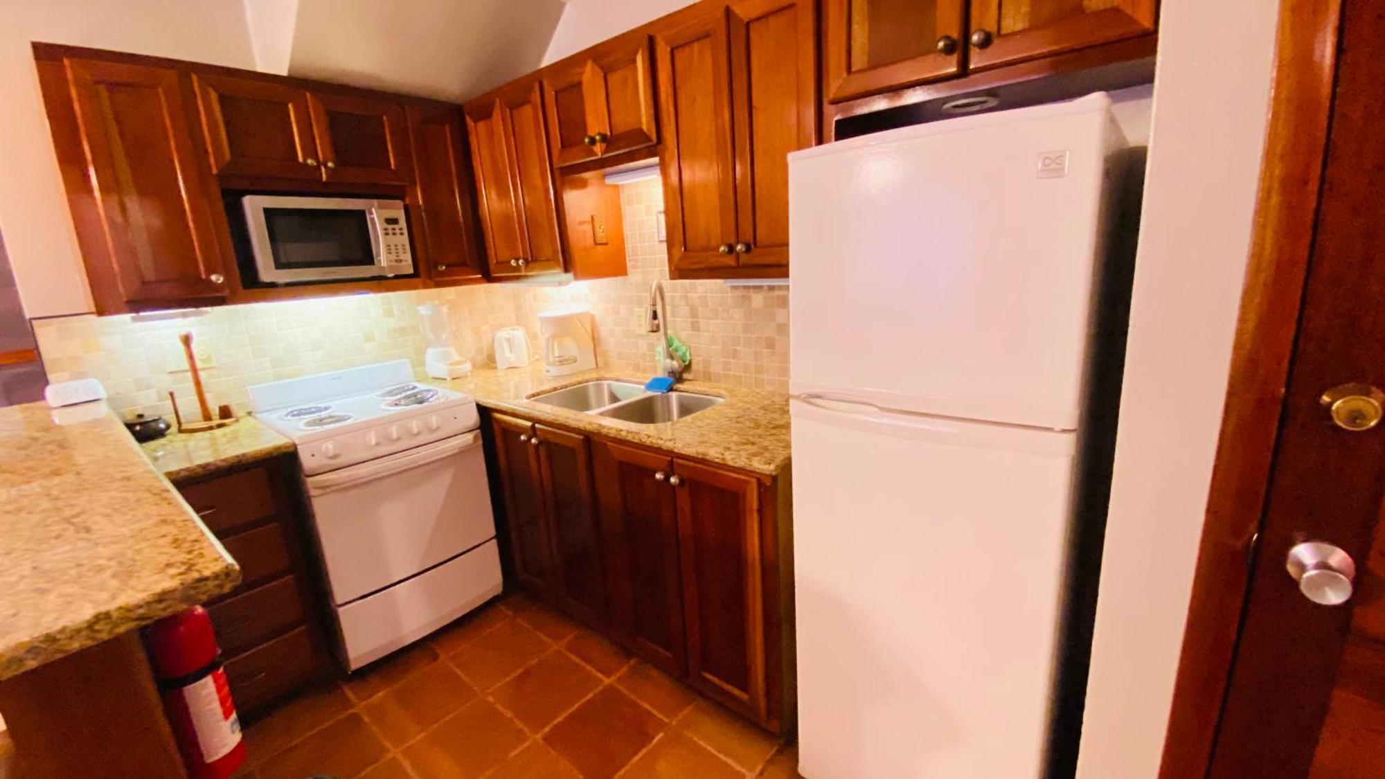 Tradewinds Paradise Villas San Pedro  Luaran gambar