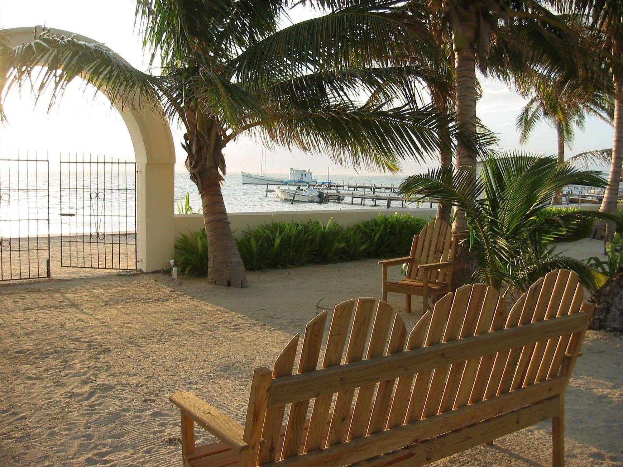 Tradewinds Paradise Villas San Pedro  Luaran gambar